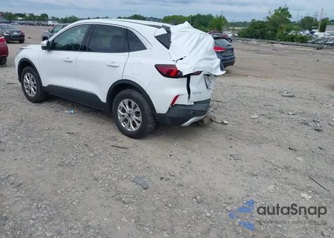 2023 Ford Escape Active z USA, uszkodzony, nr VIN 1FMCU9GN0PUA52766